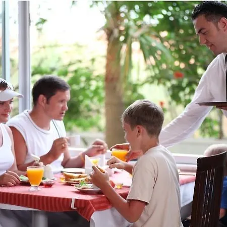 Sea Bird Szálloda 3*