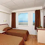 Sea Bird Hotel 3*